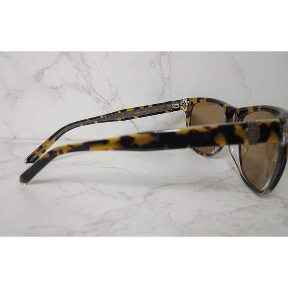 Guess Yellow Tortoise Unisex Sunglasses - NEW - Picture 3 of 8
